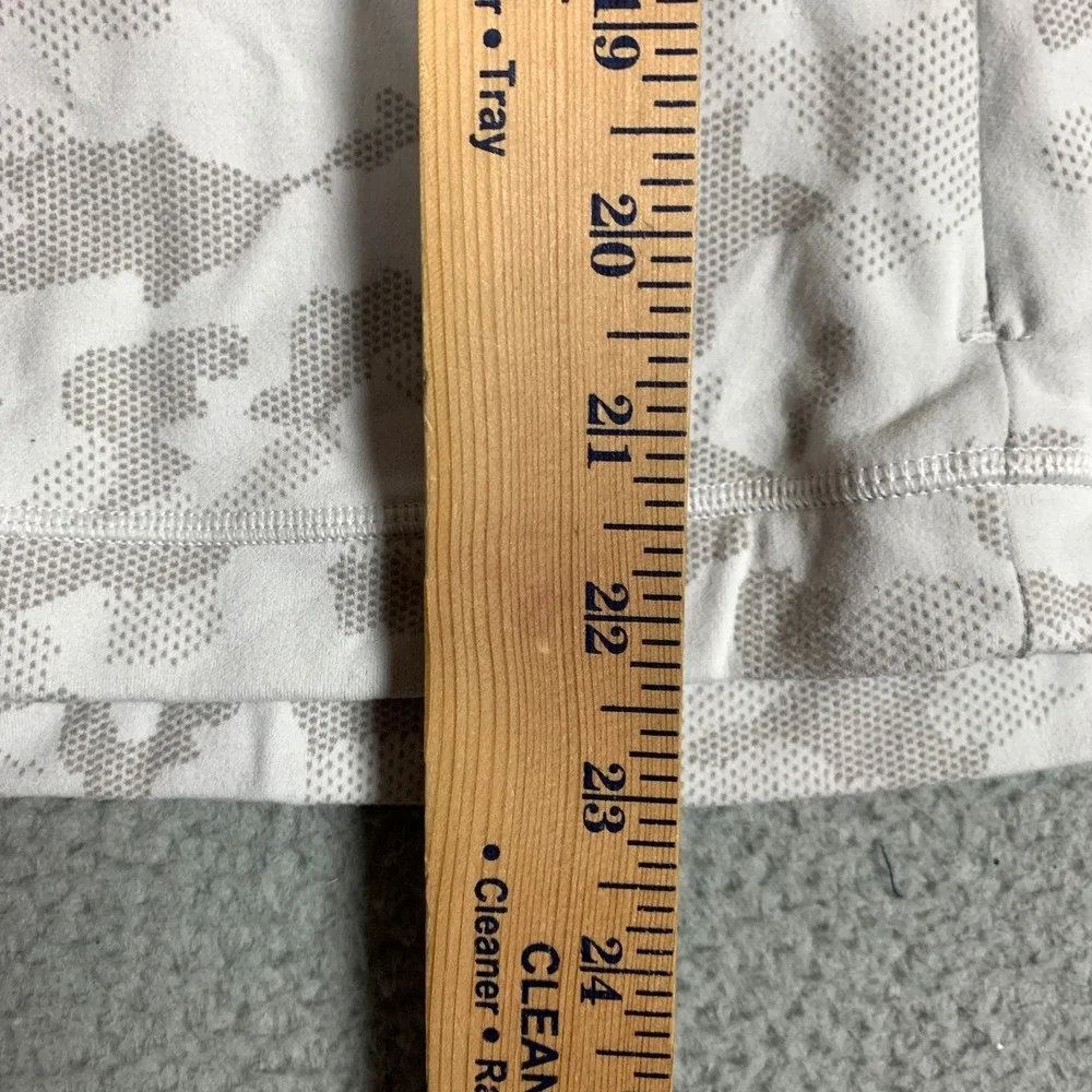 Lululemon Its Rulu Shirt Women's 6 Vapor Gull Grey Camo Jacquard Long Sleeve Run - Picture 8 of 9